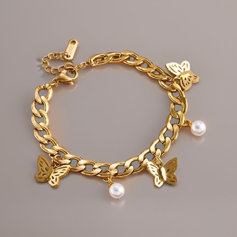 Circe Butterfly & Pearl Charm Bracelet / 18K Gold Plated - Nina Kane Jewellery