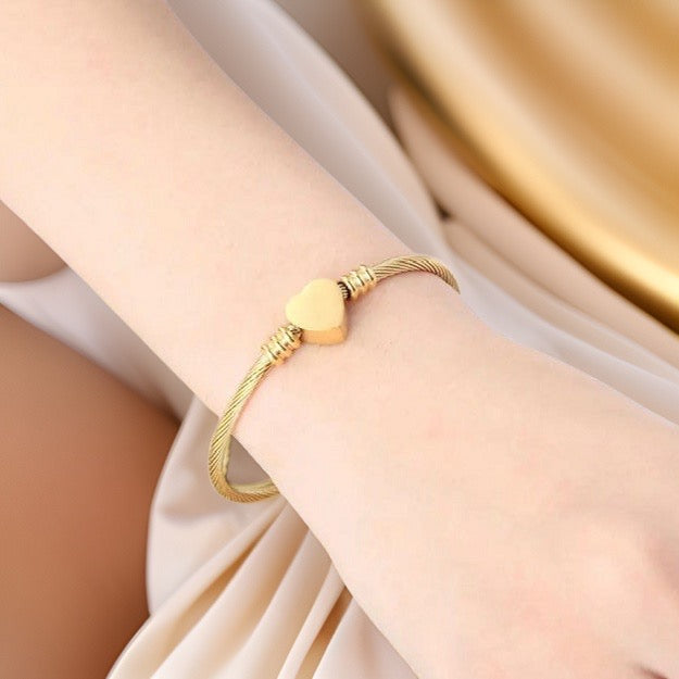 Teresa Adjustable Heart Bracelet / Stainless Steel - Nina Kane Jewellery
