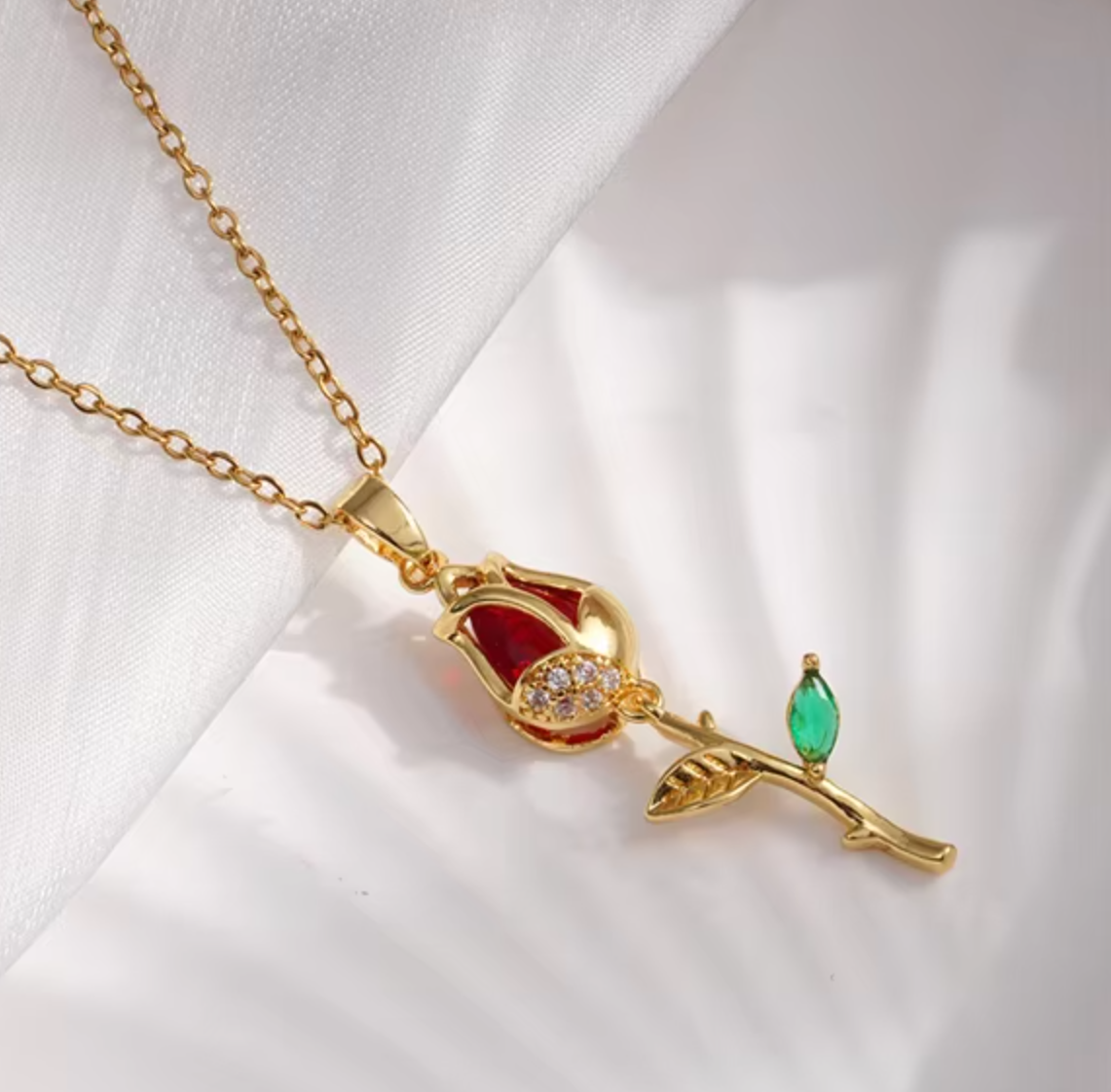 Laura Crystal Rose Pendants / 18K Gold Plated - Nina Kane Jewellery
