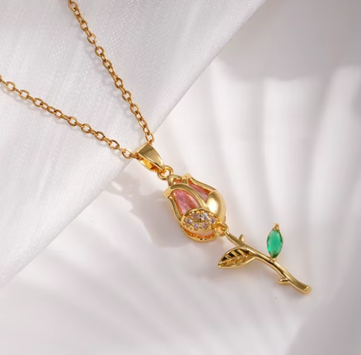 Laura Crystal Rose Pendants / 18K Gold Plated - Nina Kane Jewellery