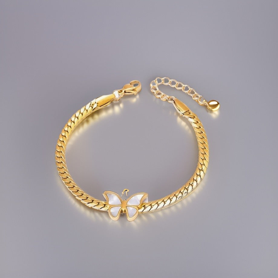 Bobbie Butterfly Braceletv / 18K Gold Plated - Nina Kane Jewellery