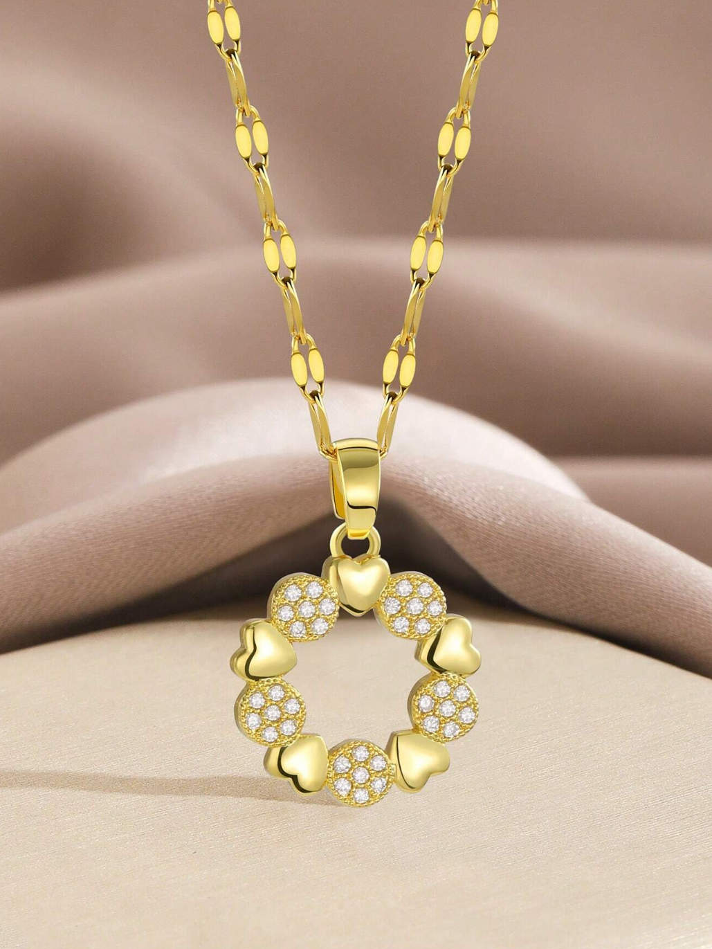 The Heart Wreath Necklace / 18K Gold Plated - Nina Kane Jewellery