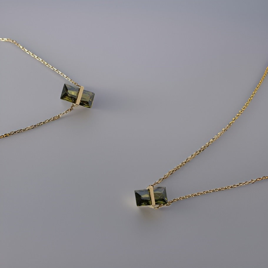 Samira Green Balance Necklace / 18K Gold Plated - Nina Kane Jewellery