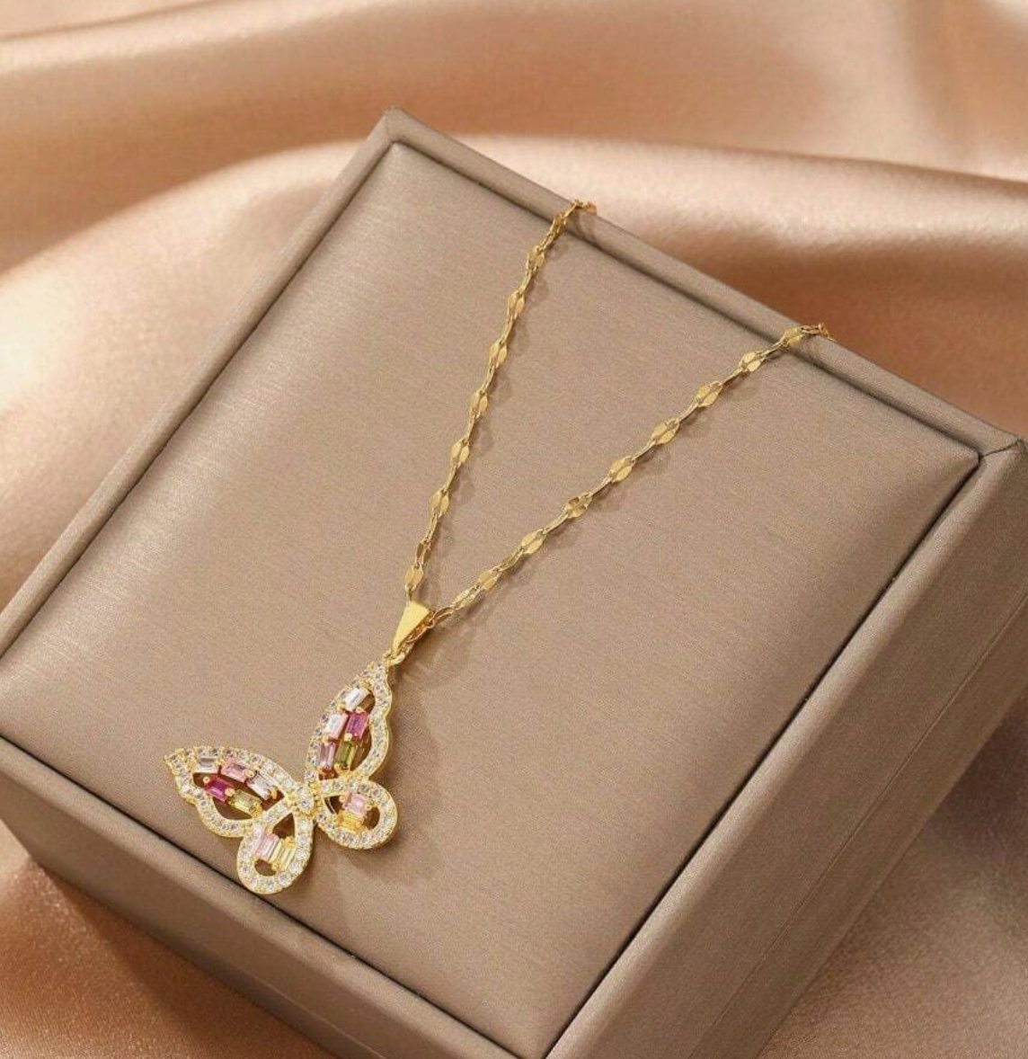 Natalie Crystal Butterfly Pendant / 18K Gold Plated - Nina Kane Jewellery