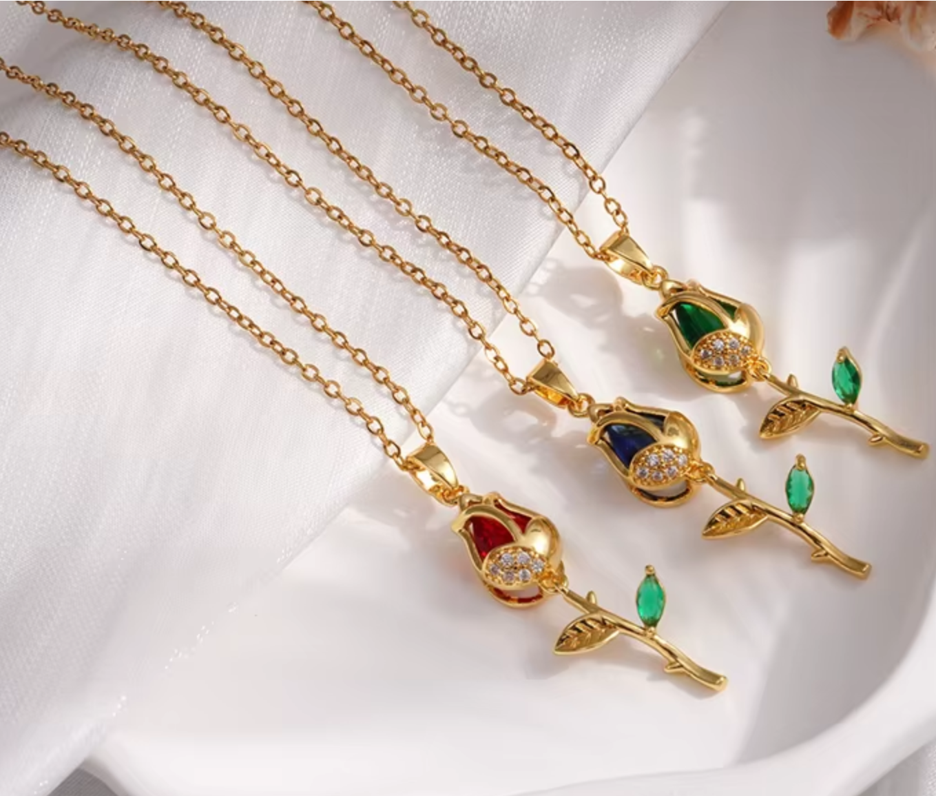 Laura Crystal Rose Pendants / 18K Gold Plated - Nina Kane Jewellery
