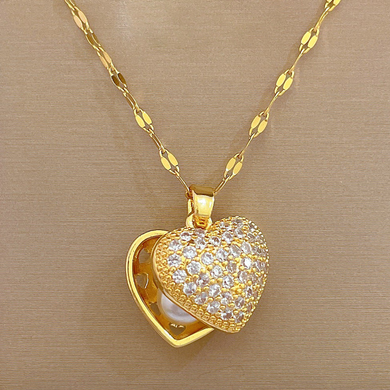 Cora Heart Pearl Necklace / Stainless Steel
