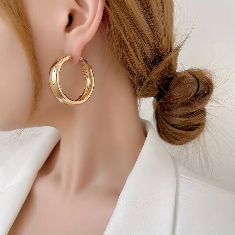 Vanessa Chunky Gold Hoop Earings / 18K Gold Plated