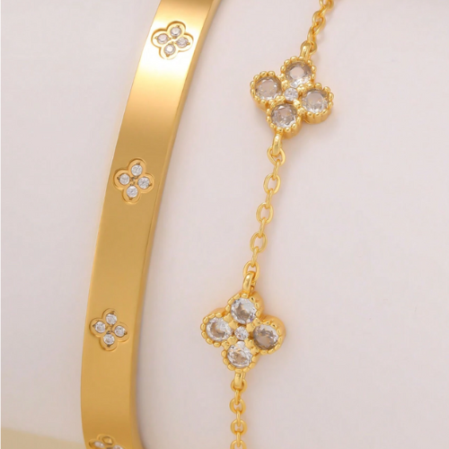 The Diamond Clover Bracelet / 18K Gold Plated - Nina Kane Jewellery
