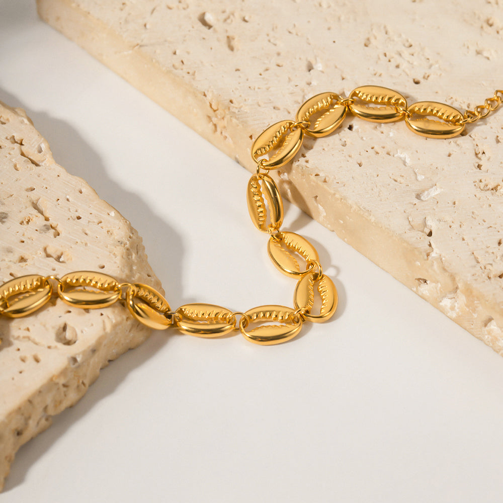 Golden Cowrie Shells Bracelet / Stainless Steel