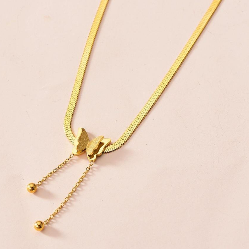 Carina Vintage Butterfly Necklace / Stainless Steel