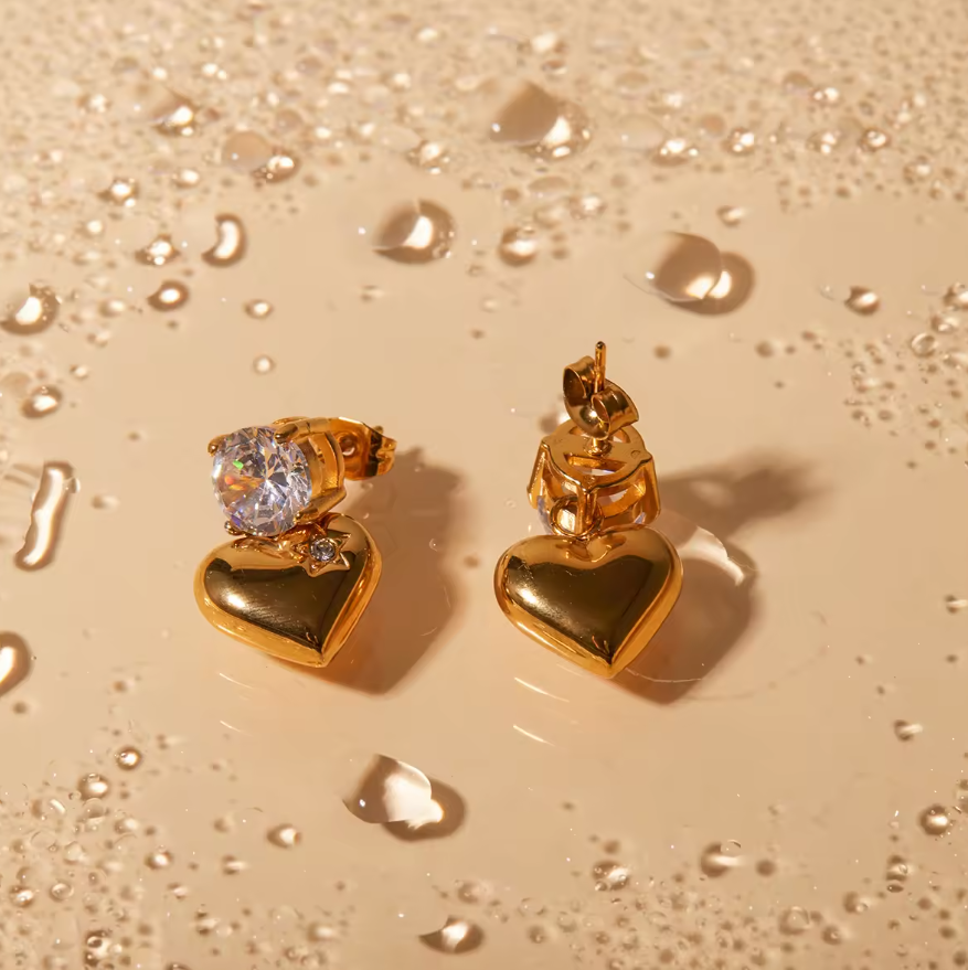 Sara Zircon Diamond Heart Earrings / 18K Gold Plated - Nina Kane Jewellery