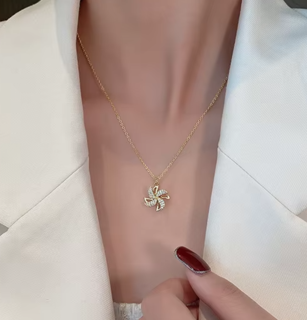 Hunter Rotating Windmill Necklace / 18K Gold Plated - Nina Kane Jewellery