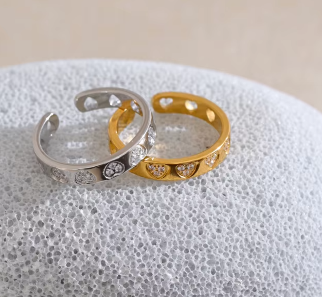 Amara Crystal Heart Rings / 18K Gold Plated - Nina Kane Jewellery