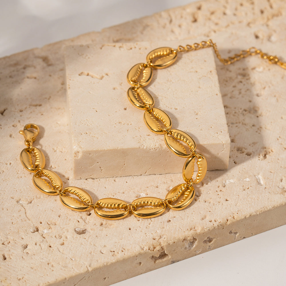 Golden Cowrie Shells Bracelet / Stainless Steel