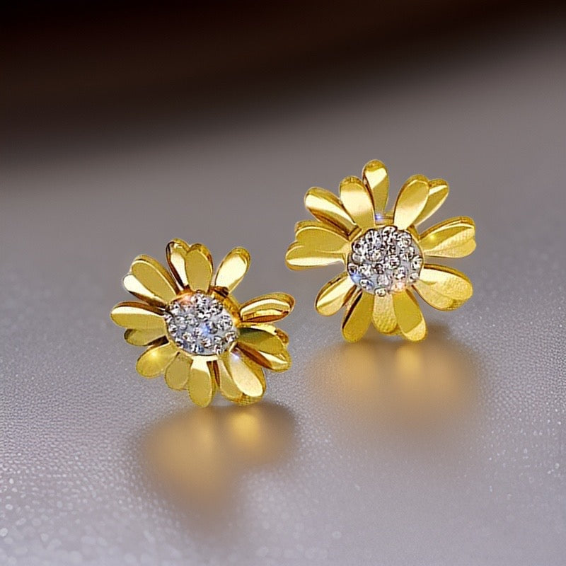 Louise Golden Daisy Earrings / 18K Gold Plated - Nina Kane Jewellery