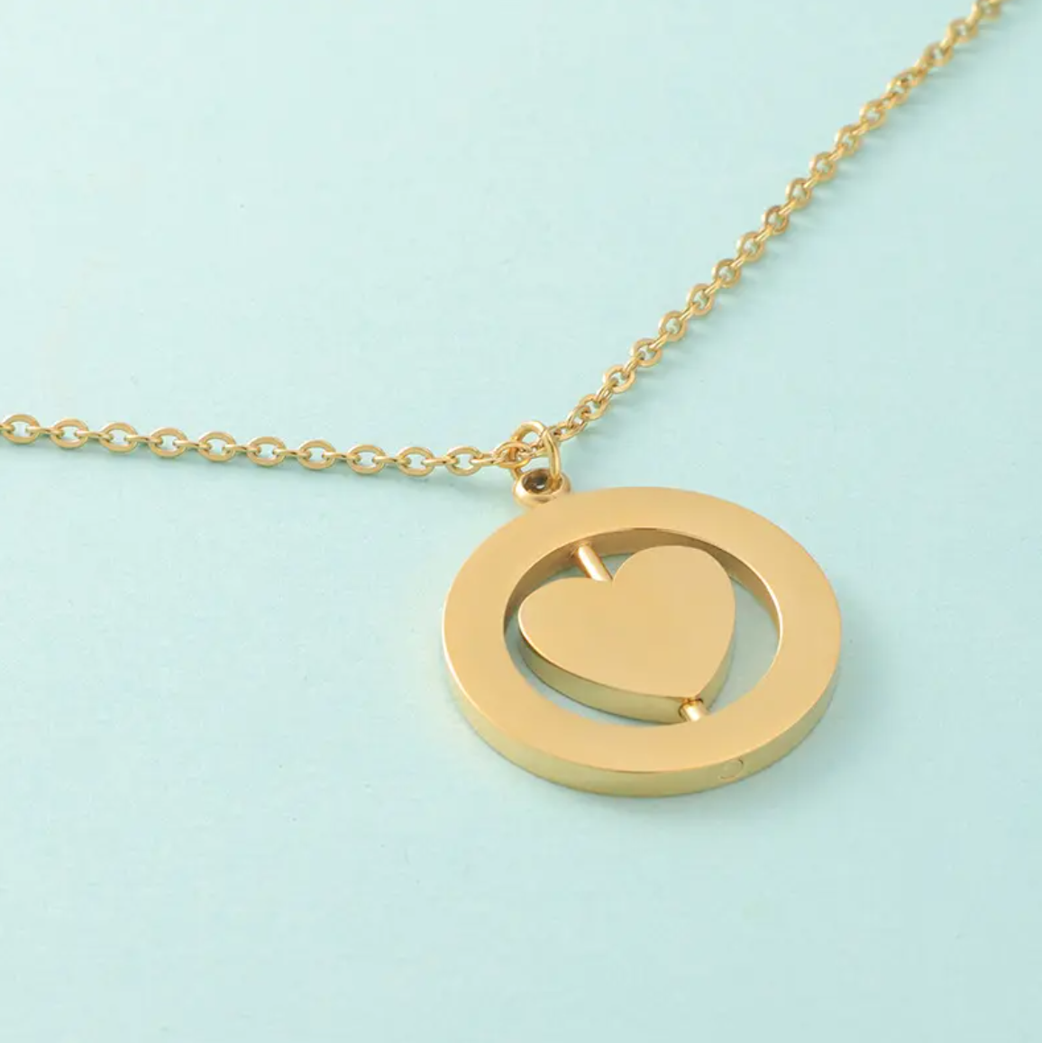 Ellie Rotating Heart Personalised Necklaces / 18K Gold Plated - Nina Kane Jewellery