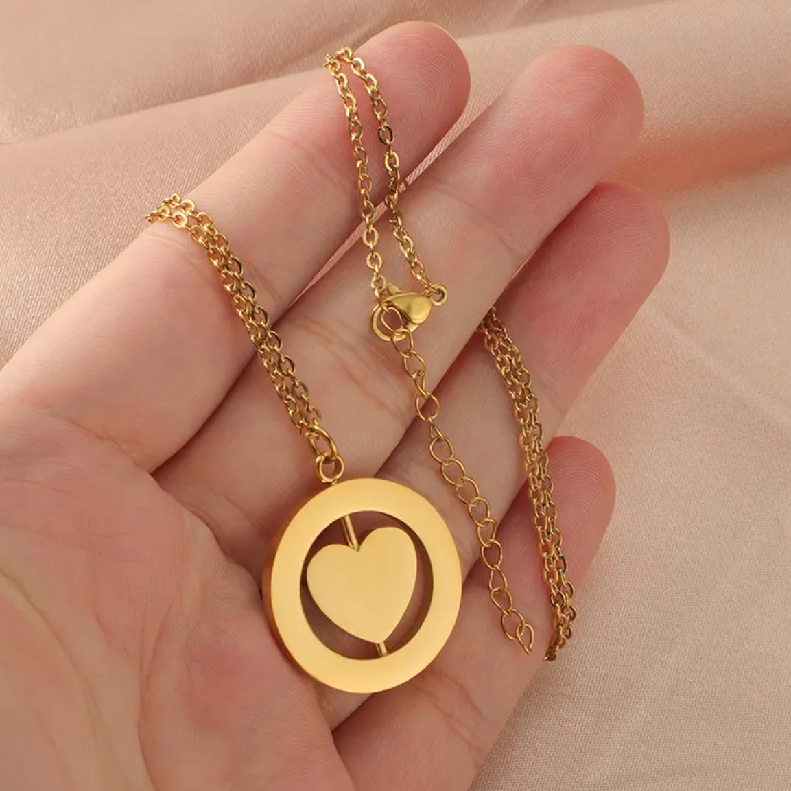 Ellie Rotating Heart Personalised Necklaces / 18K Gold Plated - Nina Kane Jewellery
