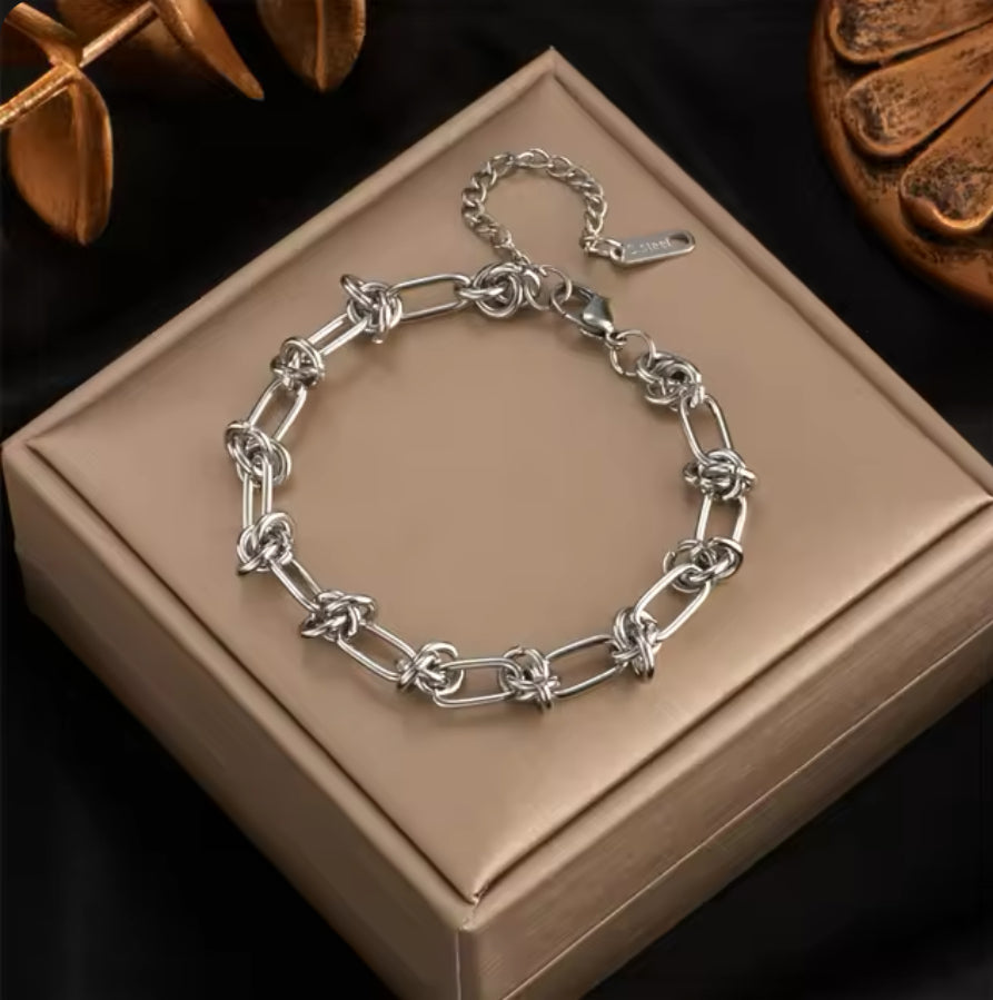 Estera Knot Lunk Chain Bracelet / 18K Gold Plated - Nina Kane Jewellery