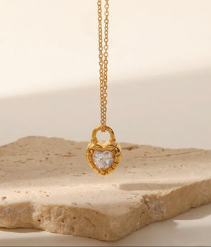 Keira Heart Lock Necklace / 18K Gold Plated