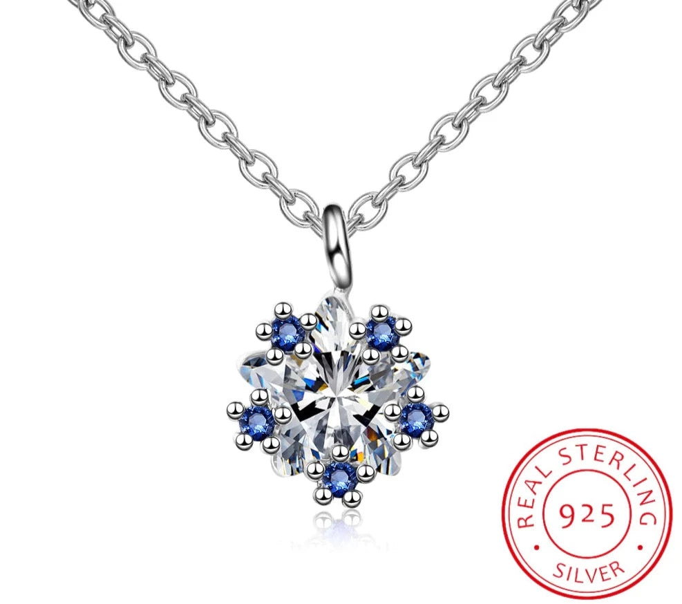 Anna Snowflake Necklace / 925 Sterling Silver - Nina Kane Jewellery