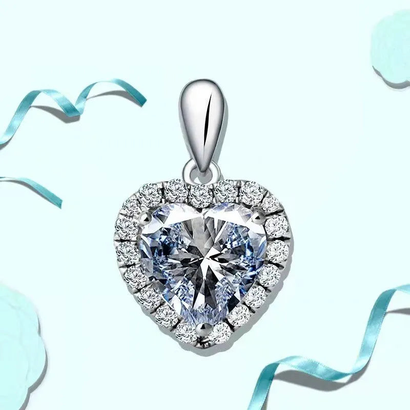 Tavira Diamond Heart Necklace / 925 Sterling Silver - Nina Kane Jewellery