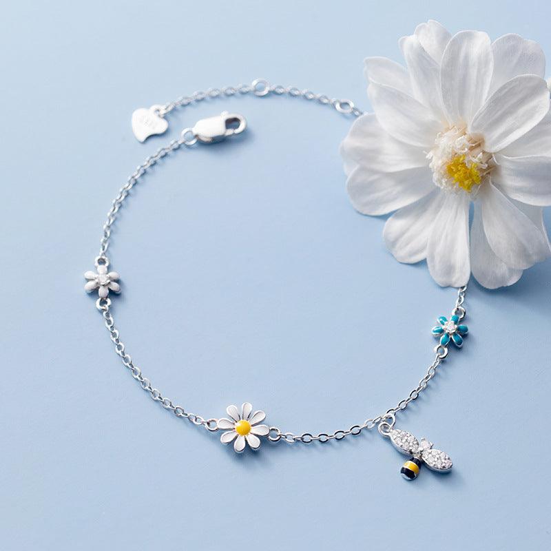 Silver Elena Bumble Bee Charm Bracelet / 925 Sterling Silver - Nina Kane Jewellery