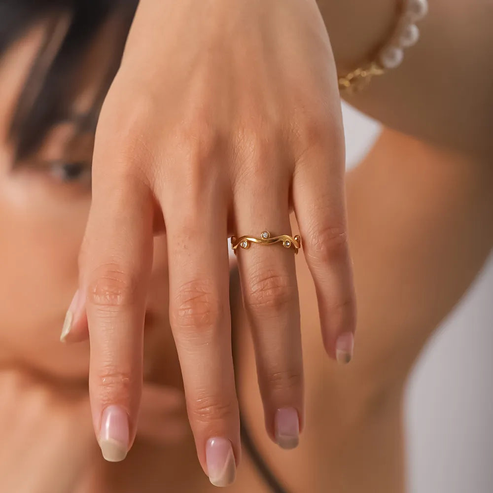 Mercia Willow Leaf Ring / 18K Gold Plated - Nina Kane Jewellery
