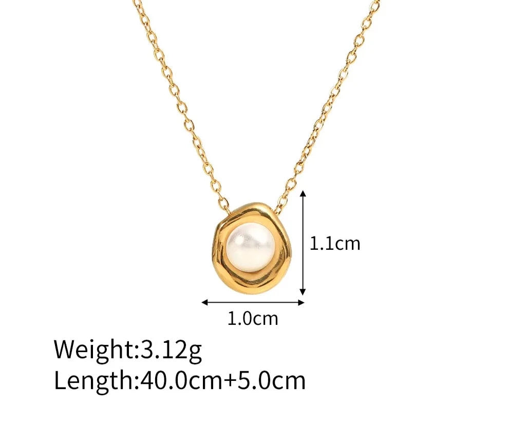 Megan Pearl Gold Necklace / Stainless Steel - Nina Kane Jewellery