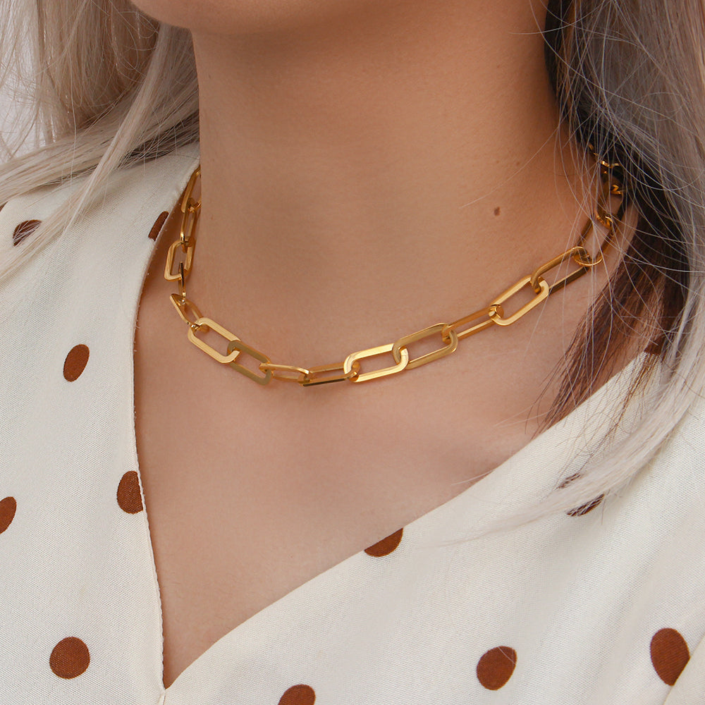 Aurora Minimalist Clip Chain Necklace / 18K Gold Plated