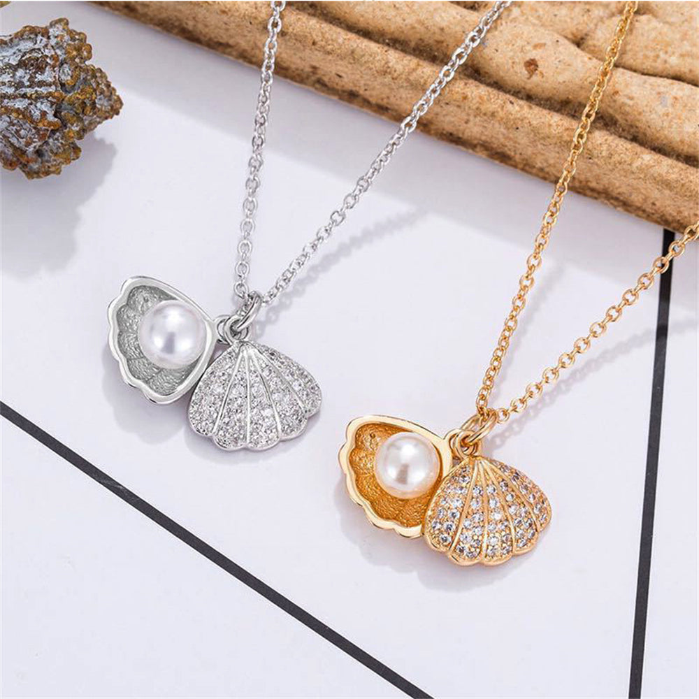 Luna Freshwater Pearl Necklaces / 925 Sterling Silver