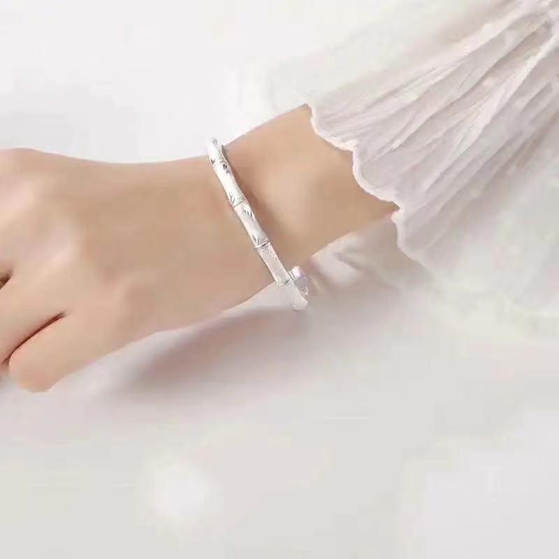 Carmen Luxury Frosted Bamboo Leaf Bangle / 925 Sterling Silver - Nina Kane Jewellery