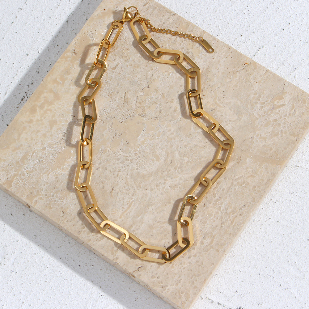 Aurora Minimalist Clip Chain Necklace / 18K Gold Plated