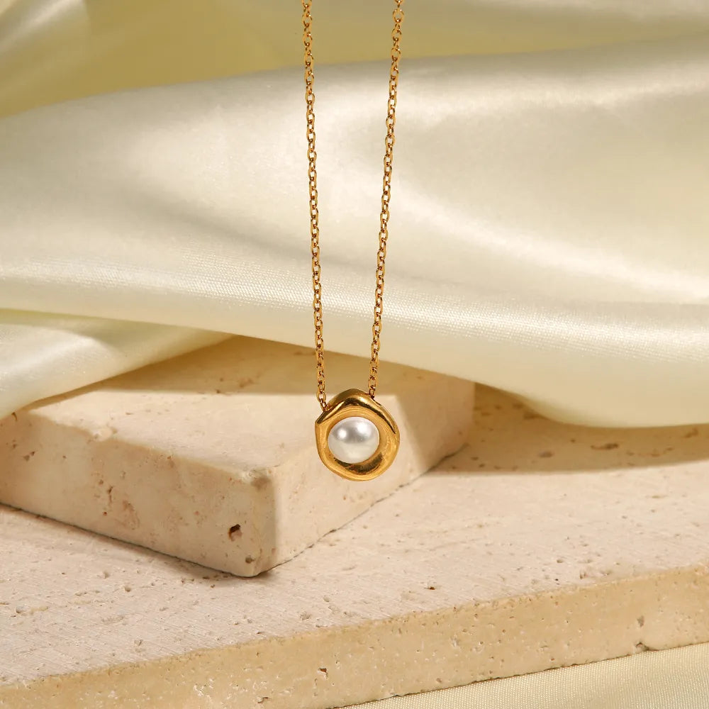 Megan Pearl Gold Necklace / Stainless Steel - Nina Kane Jewellery