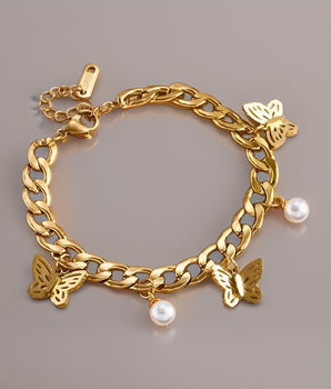 Circe Butterfly & Pearl Charm Bracelet / 18K Gold Plated - Nina Kane Jewellery