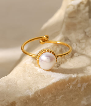 Delphi Freshwater Pearl Ring / 18K Gold Plated