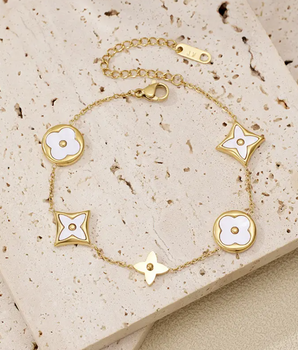 Luxury Clover & Diamond Bracelet / 18K Gold Plated - Nina Kane Jewellery
