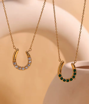 The Horshoe Necklaces / 18K Gold Plated