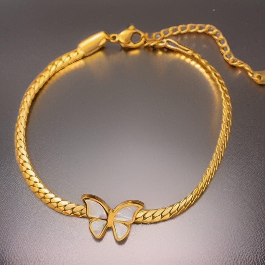 Bobbie Butterfly Braceletv / 18K Gold Plated - Nina Kane Jewellery