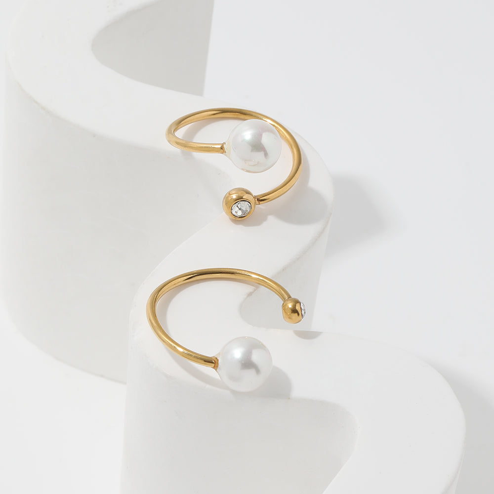 Medina Pearl & Diamond Adjustable Ring / 18K Gold Plated