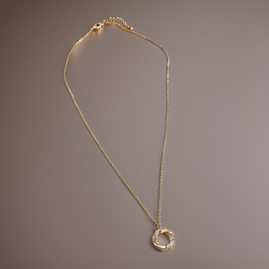 Kaylee Geometric Circle Necklace / 18K Gold Plated - Nina Kane Jewellery