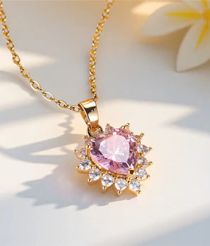 The Gloria Heart Necklace / 18K Gold Plated