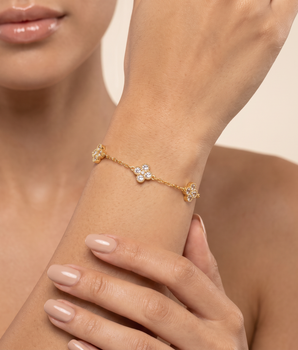 The Diamond Clover Bracelet