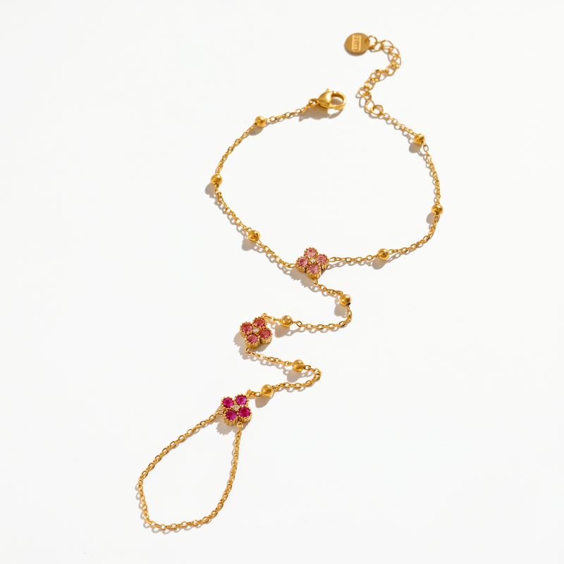 The Indre 3 Clover Handchain