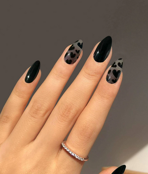 Black Hearts Press On Nails / 24 Pack - Nina Kane Jewellery