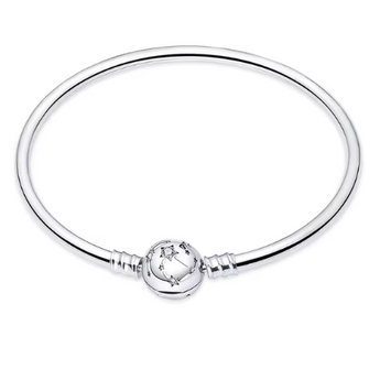 Stars & Moon Charm Bracelet / 925 Sterling Silver - Nina Kane Jewellery