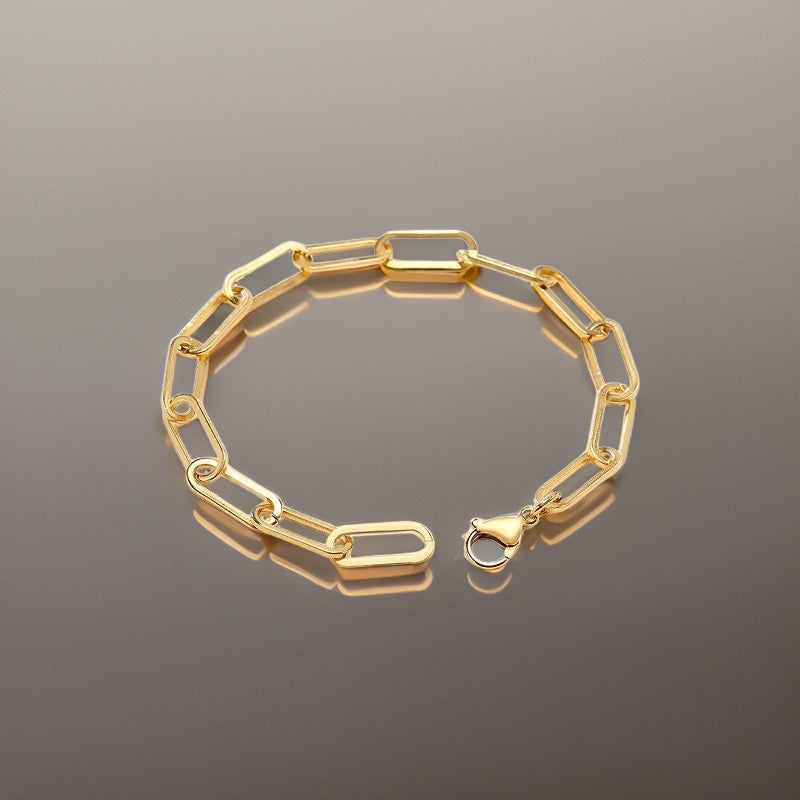 Aurora Minimalist Clip Chain Bracelet / 18K Gold Plated