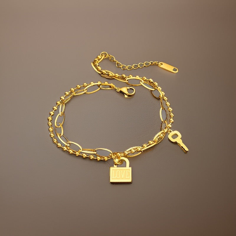 Lock & Key Charm Bracelet / 18K Gold Plated
