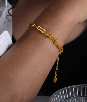 Wendy Geometric Chain Bracelet / 18K Gold Plated - Nina Kane Jewellery
