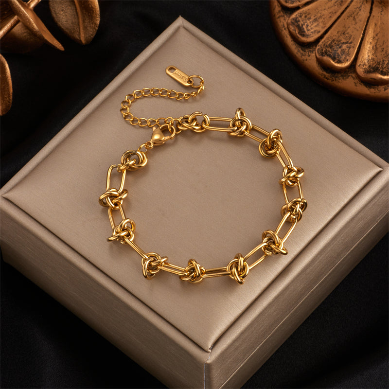 Estera Knot Lunk Chain Bracelet / 18K Gold Plated