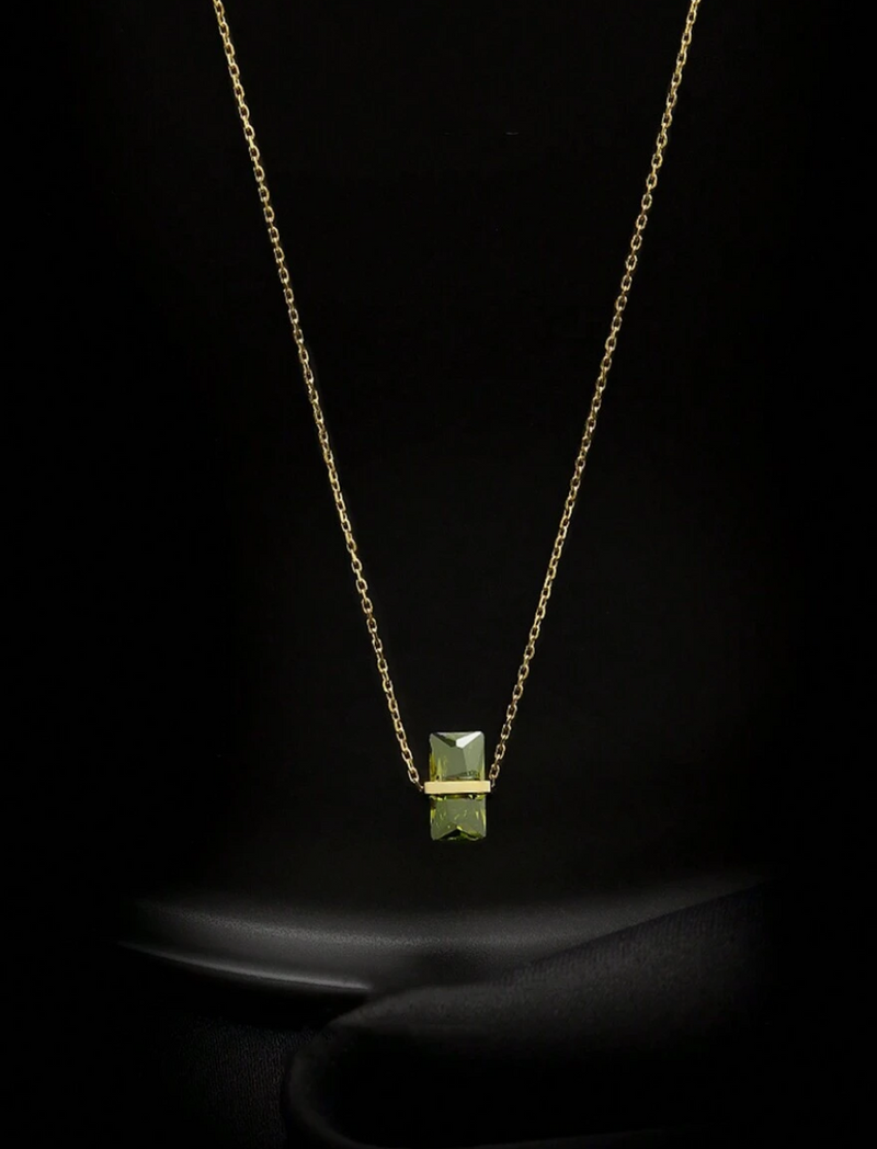 Samira Green Balance Necklace / 18K Gold Plated